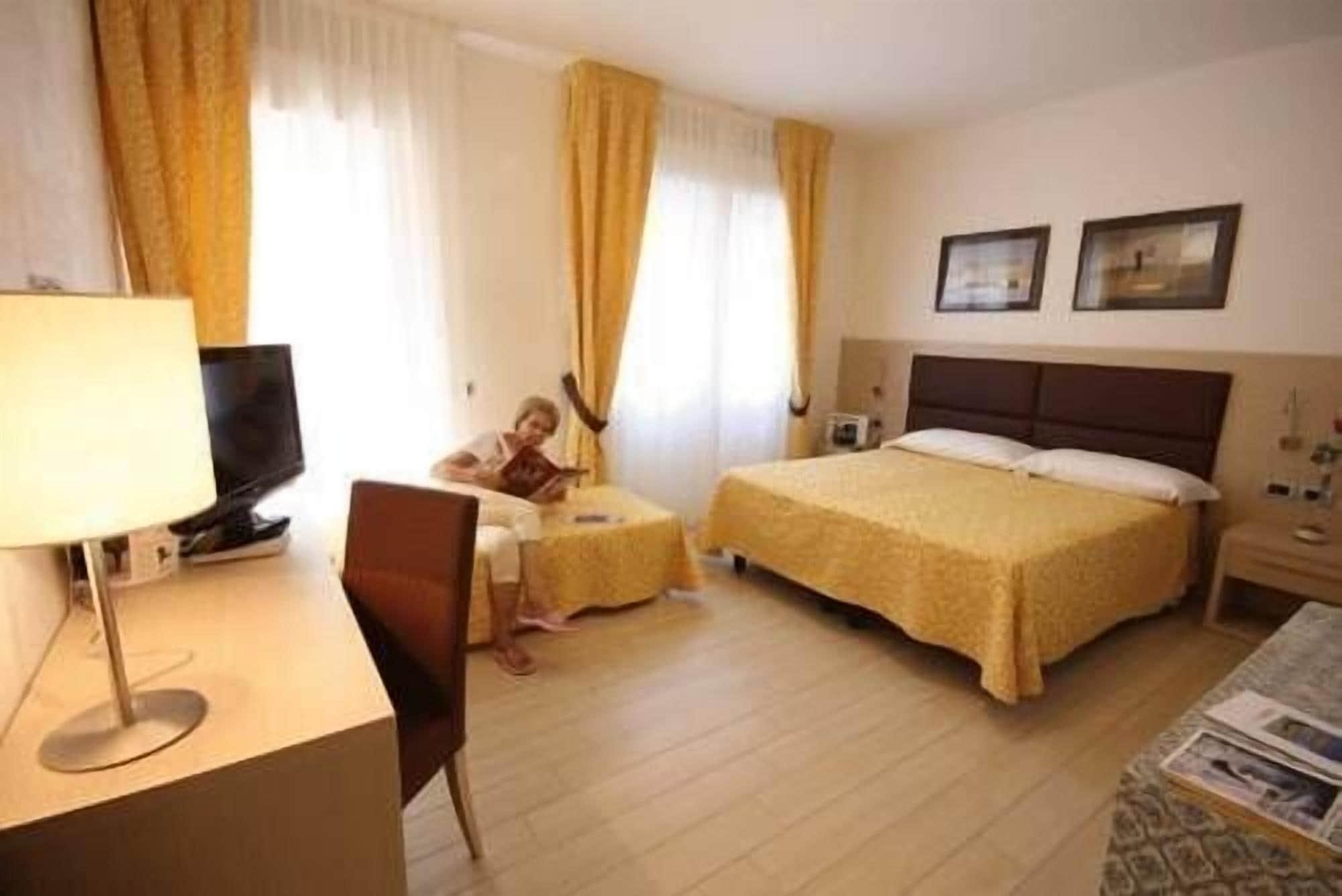 Hotel La Pergola Di Venezia Benátky – Lido Exteriér fotografie